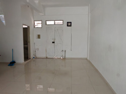 Crawford Lane (D7), Shop House #584394871